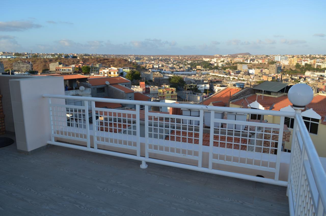 Apartamento Terra Branca プライア エクステリア 写真